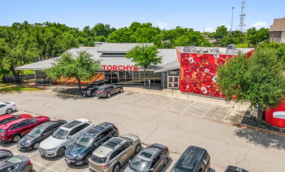 1500 N Interstate 35, Round Rock, TX à vendre - Photo du bâtiment - Image 1 de 5