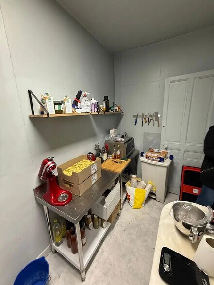 Commerce de détail dans Boulogne-Billancourt à louer - Photo intérieure - Image 2 de 4