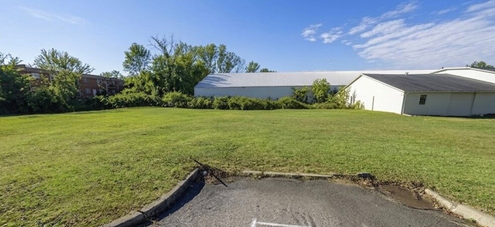 787 Rutter Ave, Kingston, PA for sale - Primary Photo - Image 1 of 2