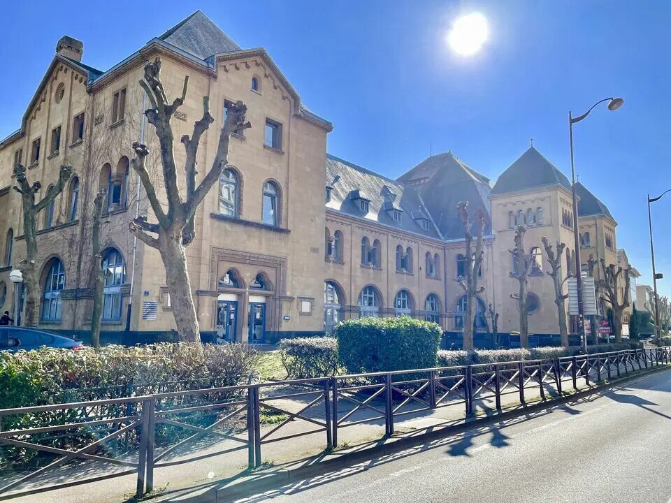 Office in Metz for lease Building Photo- Image 1 of 10