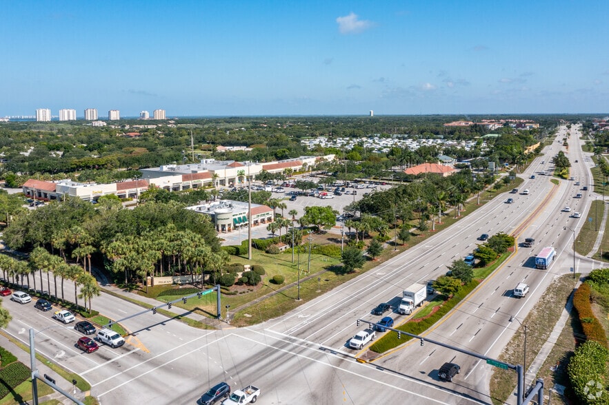 24600 S Tamiami Trl, Bonita Springs, FL à louer - Aérien - Image 3 de 4