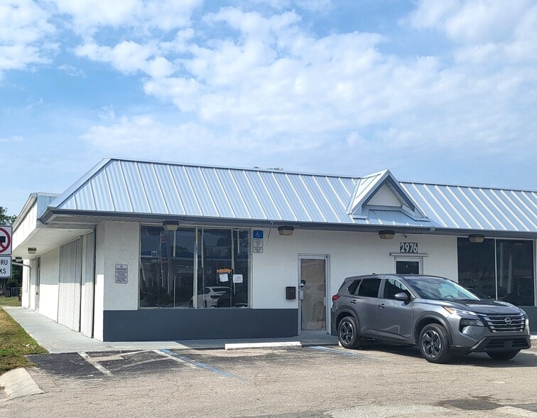 2960 S Cleveland Ave, Fort Myers, FL à louer - Photo du bâtiment - Image 2 de 11