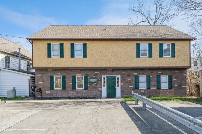 Plus de détails pour 12 St John St, Goshen, NY - Bureau à louer