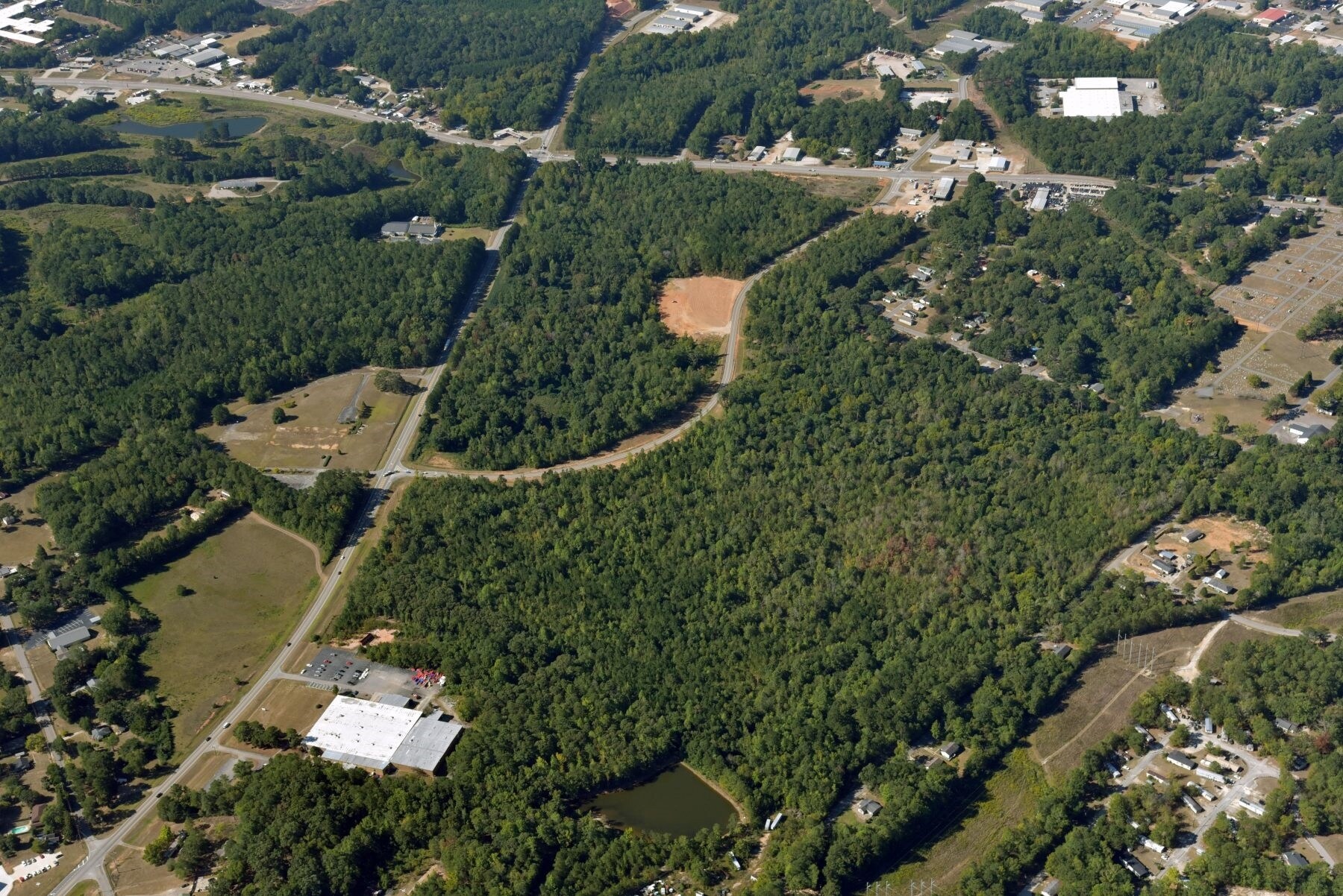 1703 Hamilton Rd, Lagrange, GA for sale Primary Photo- Image 1 of 2