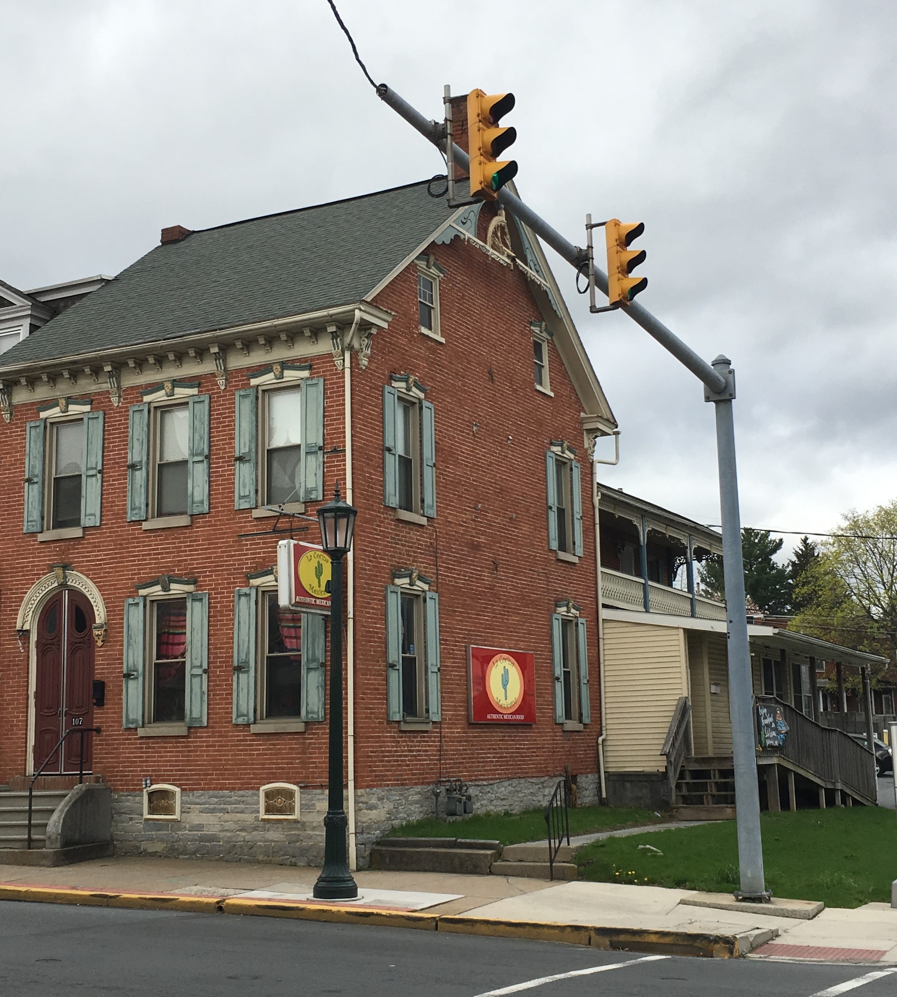 107 W Main St, Kutztown, PA à vendre Photo principale- Image 1 de 1