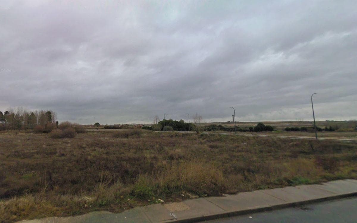 Bernesga, Villamayor, Salamanca for sale Primary Photo- Image 1 of 2