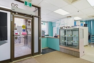 7 King St W, Brockville, ON à louer Photo intérieure- Image 2 de 15