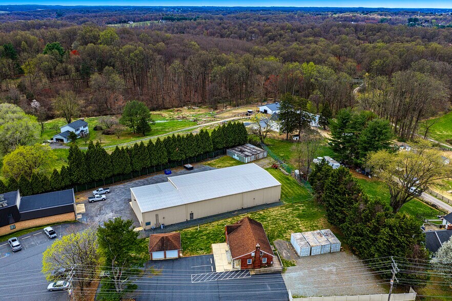 1379 W Jarrettsville Rd, Forest Hill, MD à vendre - Photo du bâtiment - Image 3 de 32