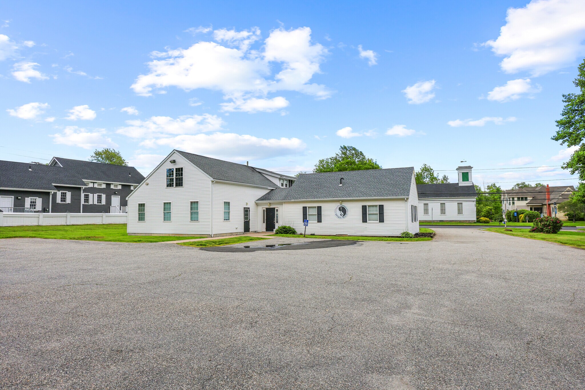 27 Main St, Hebron, CT for sale Primary Photo- Image 1 of 5