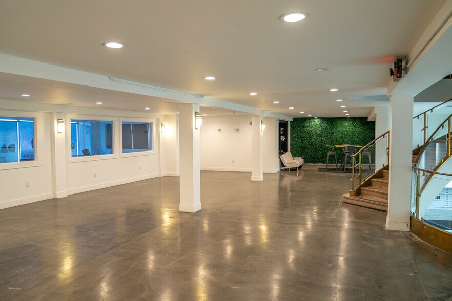 6363 Hollywood Blvd, Los Angeles, CA à louer - Photo intérieure - Image 3 de 11