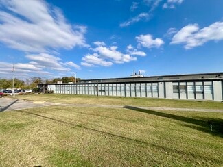 Plus de détails pour 204 Red Rd, McMinnville, TN - Bureau, Industriel à louer