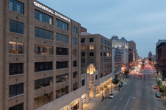 Plus de détails pour 710 N Tucker Blvd, Saint Louis, MO - Bureau à louer