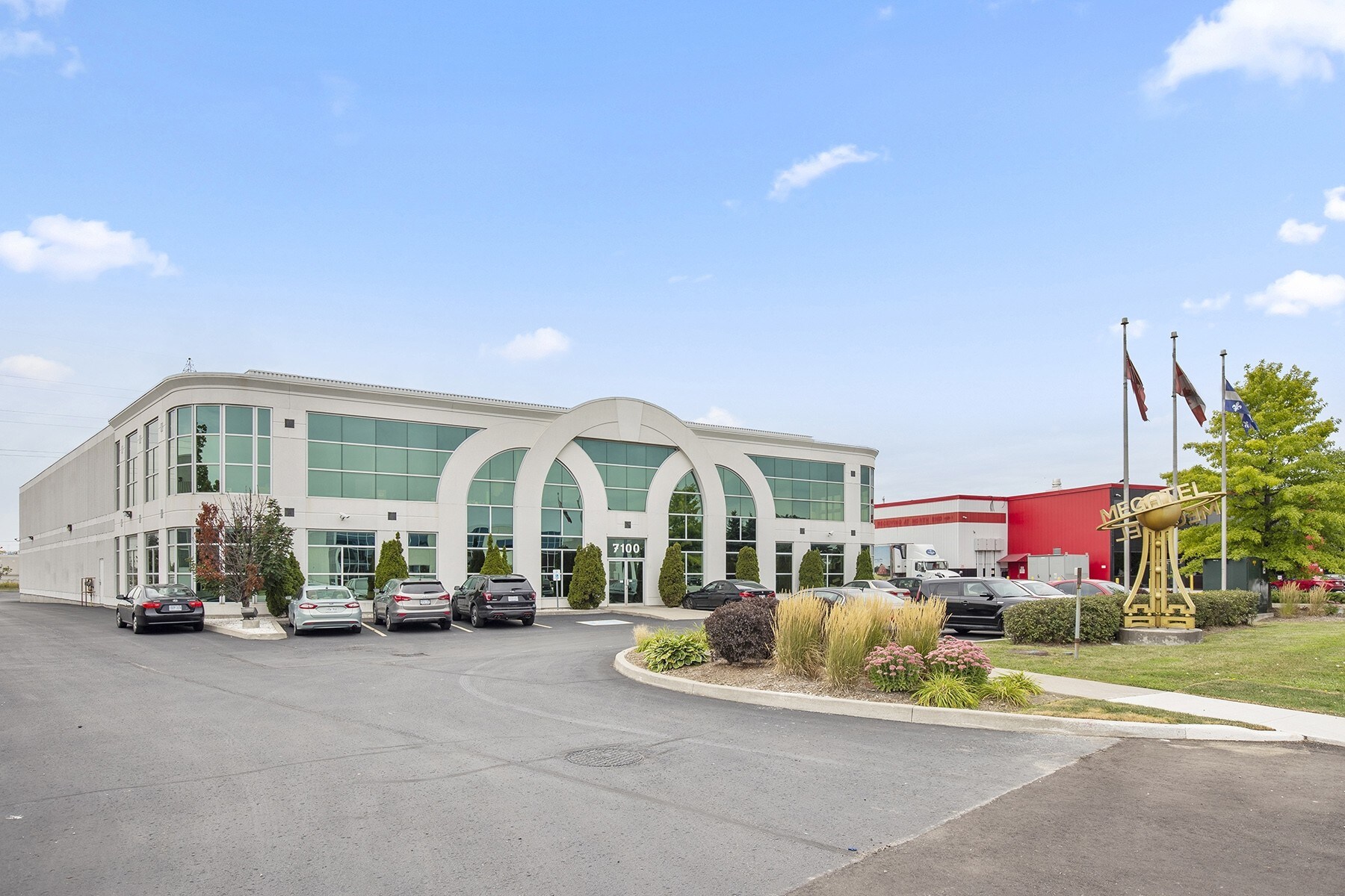 7100 Edwards Blvd, Mississauga, ON à vendre Photo principale- Image 1 de 1