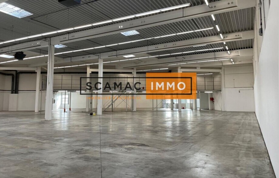 Industrial in GOUSSAINVILLE for lease - Building Photo - Image 2 of 5