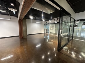 24 Macquarie St, Teneriffe for lease Interior Photo- Image 2 of 5