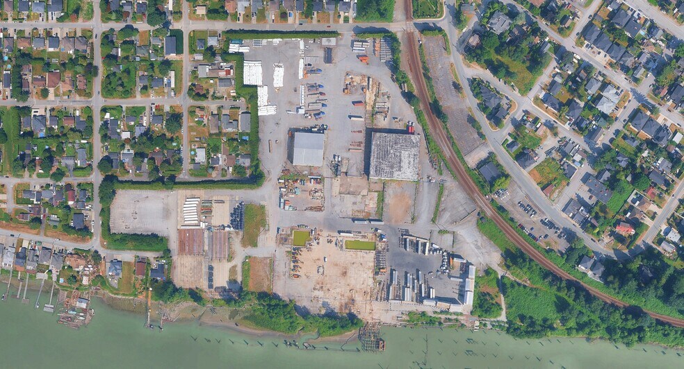 20580 Maple Cres, Maple Ridge, BC for lease - Aerial - Image 2 of 2