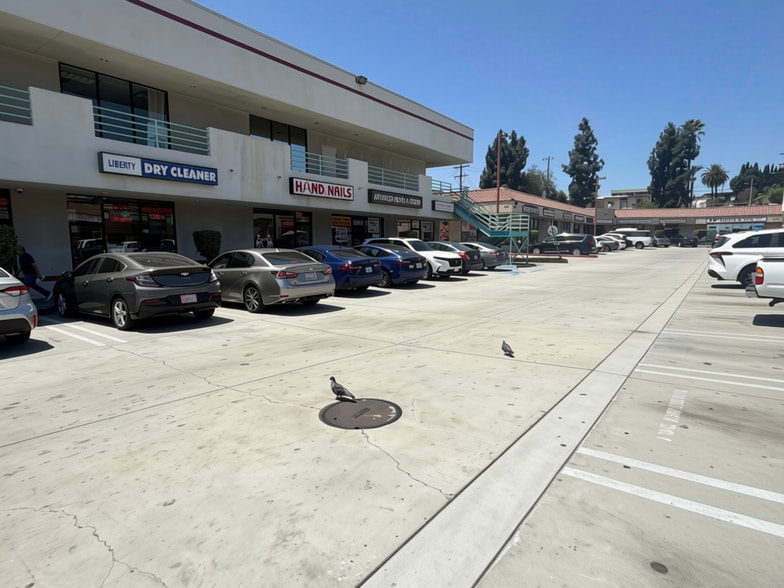 2099 S Atlantic Blvd, Monterey Park, CA for sale - Building Photo - Image 3 of 11