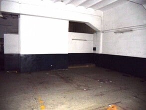 Retail in Manresa, Barcelona for lease Interior Photo- Image 2 of 7