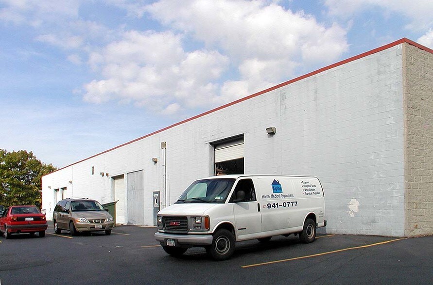 13-15 Technology Dr, East Setauket, NY à louer - Autre - Image 2 de 39