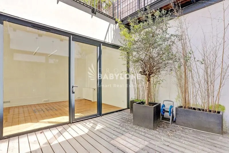 Office in Boulogne-Billancourt for lease Interior Photo- Image 1 of 9