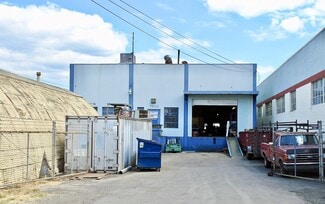 Plus de détails pour 7522 NE 13th Ave, Portland, OR - Industriel à louer