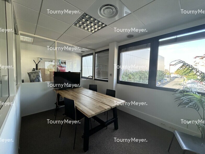 219 Rue Le Titien, Montpellier for lease - Building Photo - Image 2 of 4