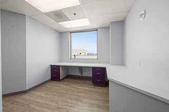 653 N Town Center Dr, Las Vegas, NV à louer Photo intérieure- Image 2 de 8