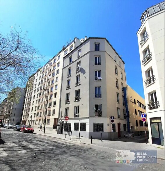 Bureau dans Paris à vendre - Photo du bâtiment - Image 1 de 2