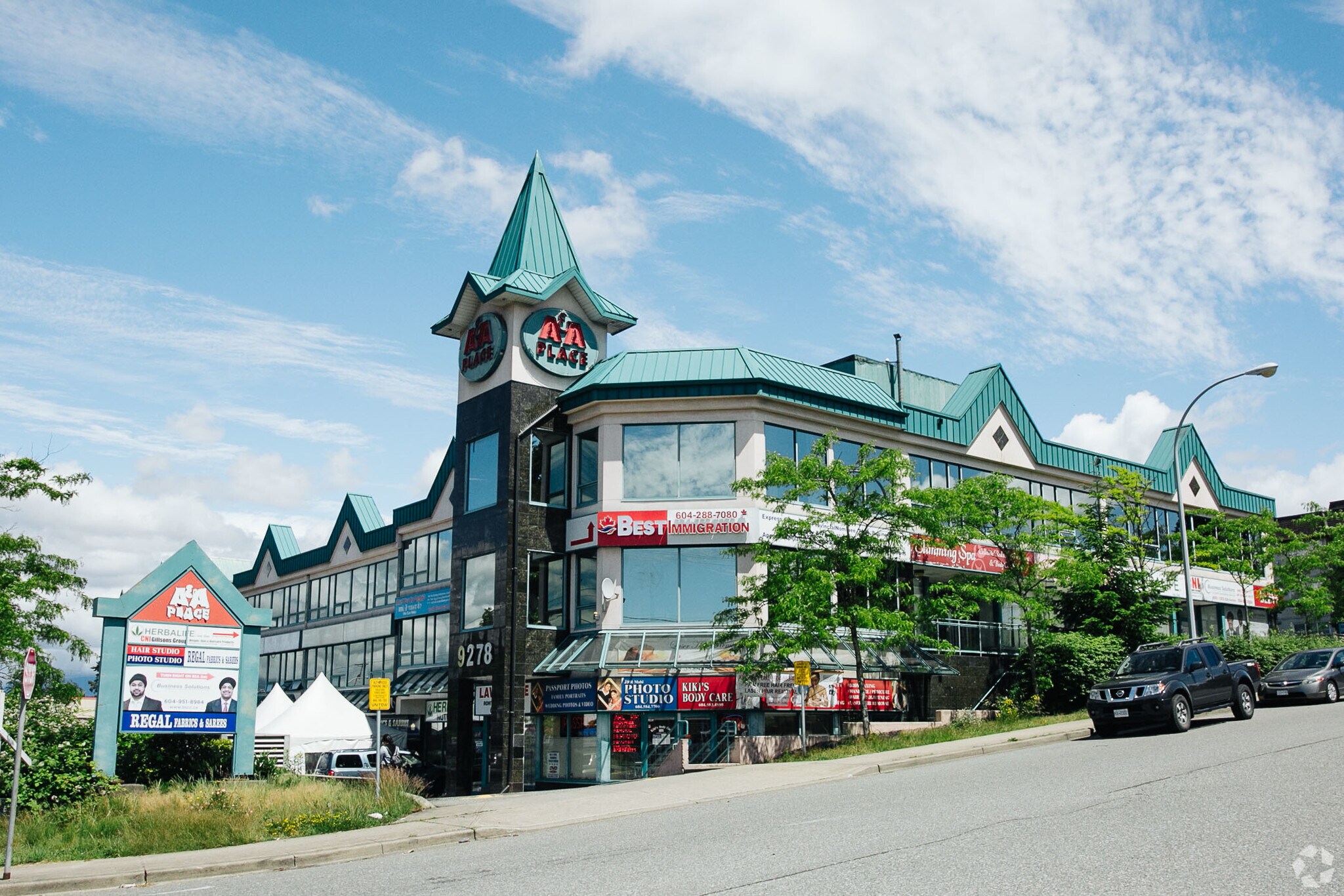 9278 120th St, Surrey, BC à vendre Photo principale- Image 1 de 1