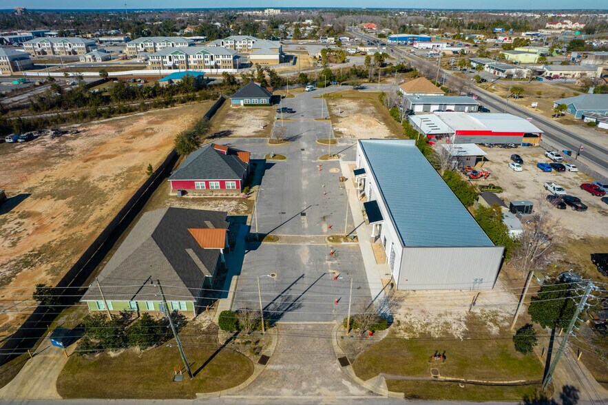 1399 Jenks Ave, Panama City, FL à louer - Photo du bâtiment - Image 3 de 9