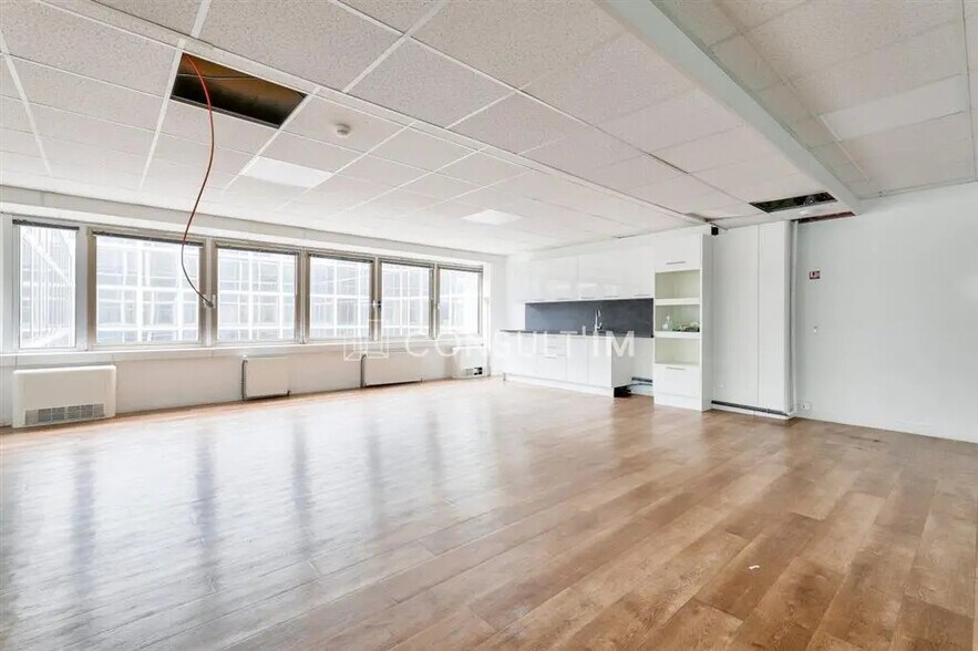 Bureau dans Malakoff à vendre - Photo du bâtiment - Image 3 de 9