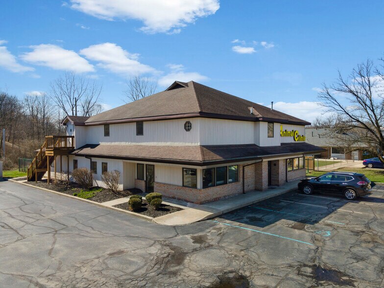 150 Mensa Dr, Noblesville, IN à vendre - Photo du bâtiment - Image 2 de 42