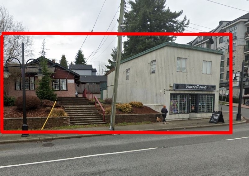 963 Brunette Av, Coquitlam, BC for sale Primary Photo- Image 1 of 5