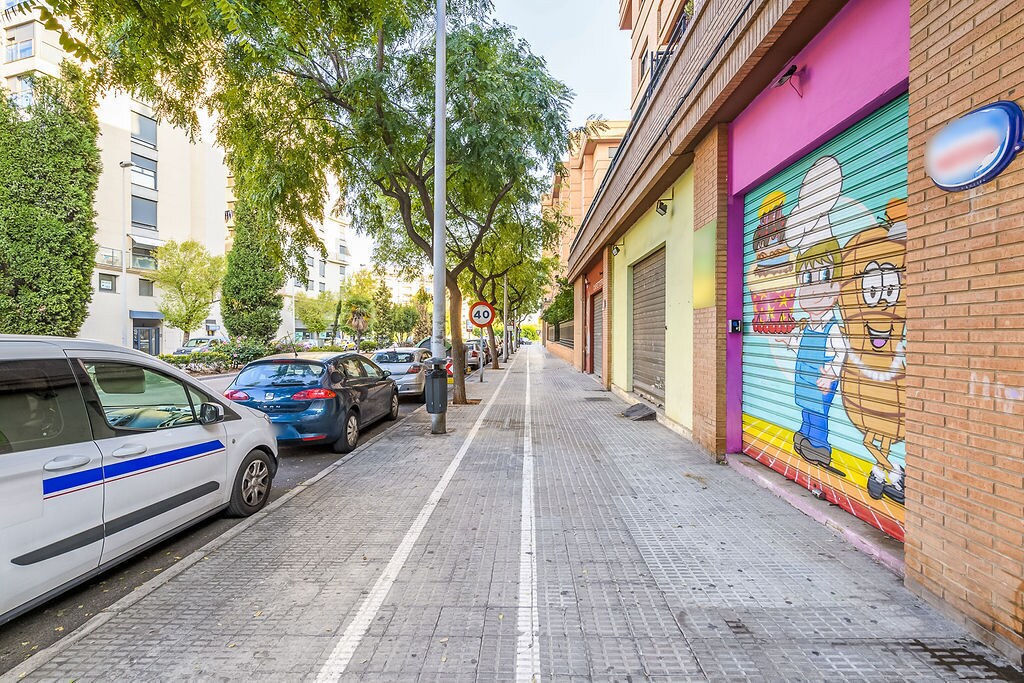 Retail in CASTELLÓN DE LA PLANA for sale Building Photo- Image 1 of 27