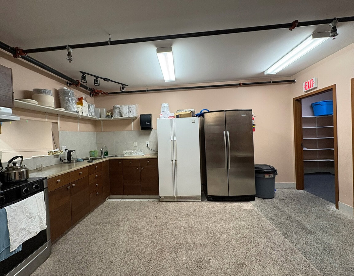 11211 180 St NW, Edmonton, AB T5S 0B4 - Unit 13 - - Interior Photo - Image 1 of 2