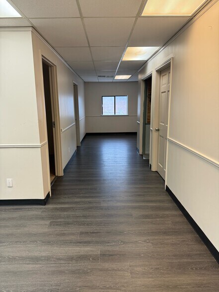 1245 Hurstview Dr, Hurst, TX à louer - Photo intérieure - Image 3 de 8