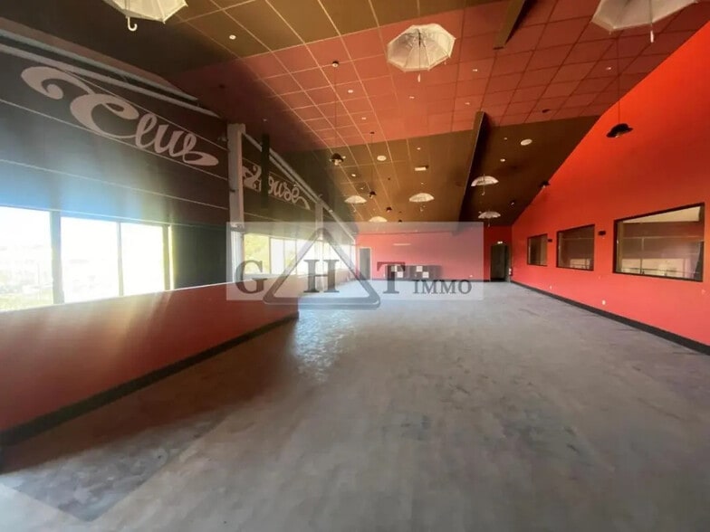 Industrial in Évry-Courcouronnes for lease - Interior Photo - Image 3 of 5