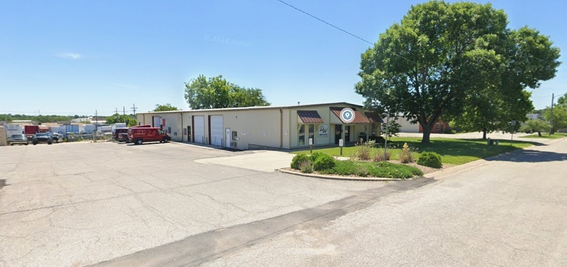 310 N Winchester St, Olathe, KS for sale Primary Photo- Image 1 of 10