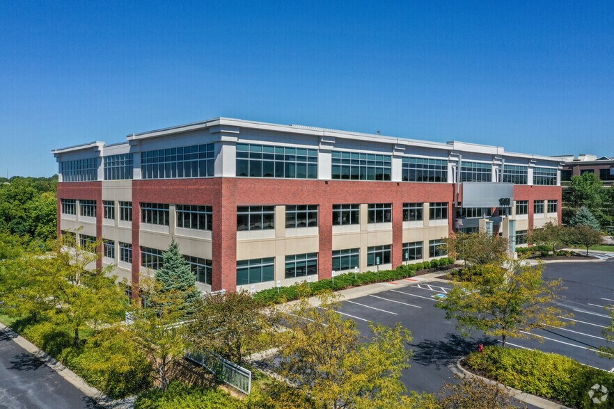 15950 W Dodge Rd, Omaha, NE à louer - Photo principale - Image 1 de 29