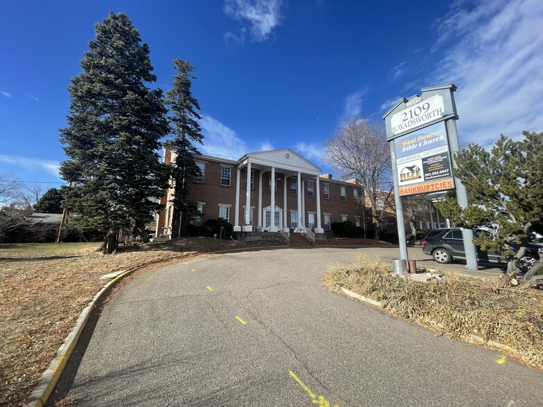 2109 S Wadsworth Blvd, Lakewood, CO for lease - Building Photo - Image 3 of 7
