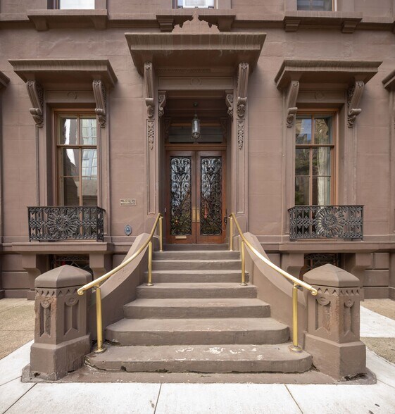1622 Locust St, Philadelphia, PA à vendre - Photo du bâtiment - Image 2 de 13