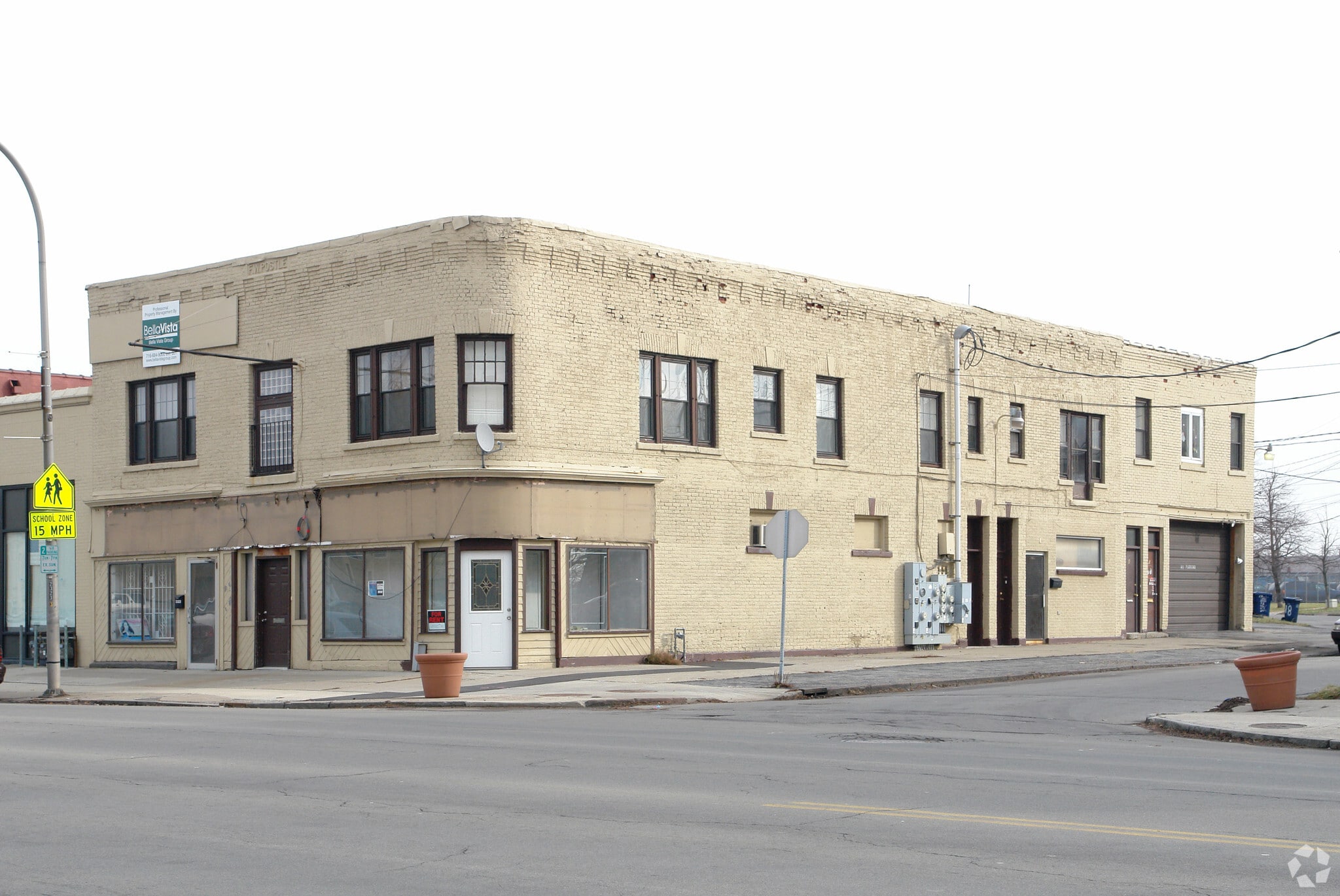 2321-2325 Main St, Buffalo, NY for lease Primary Photo- Image 1 of 7