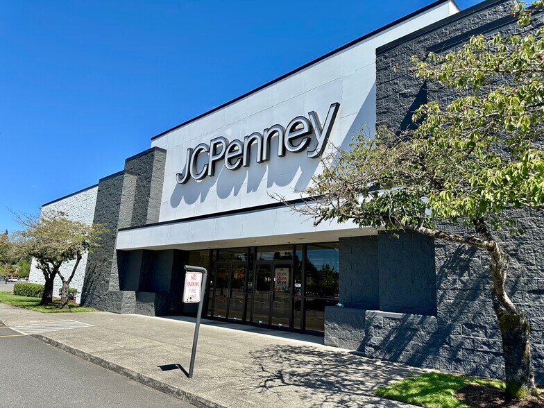 351 Three Rivers Dr, Kelso, WA à louer - Photo du bâtiment - Image 3 de 24