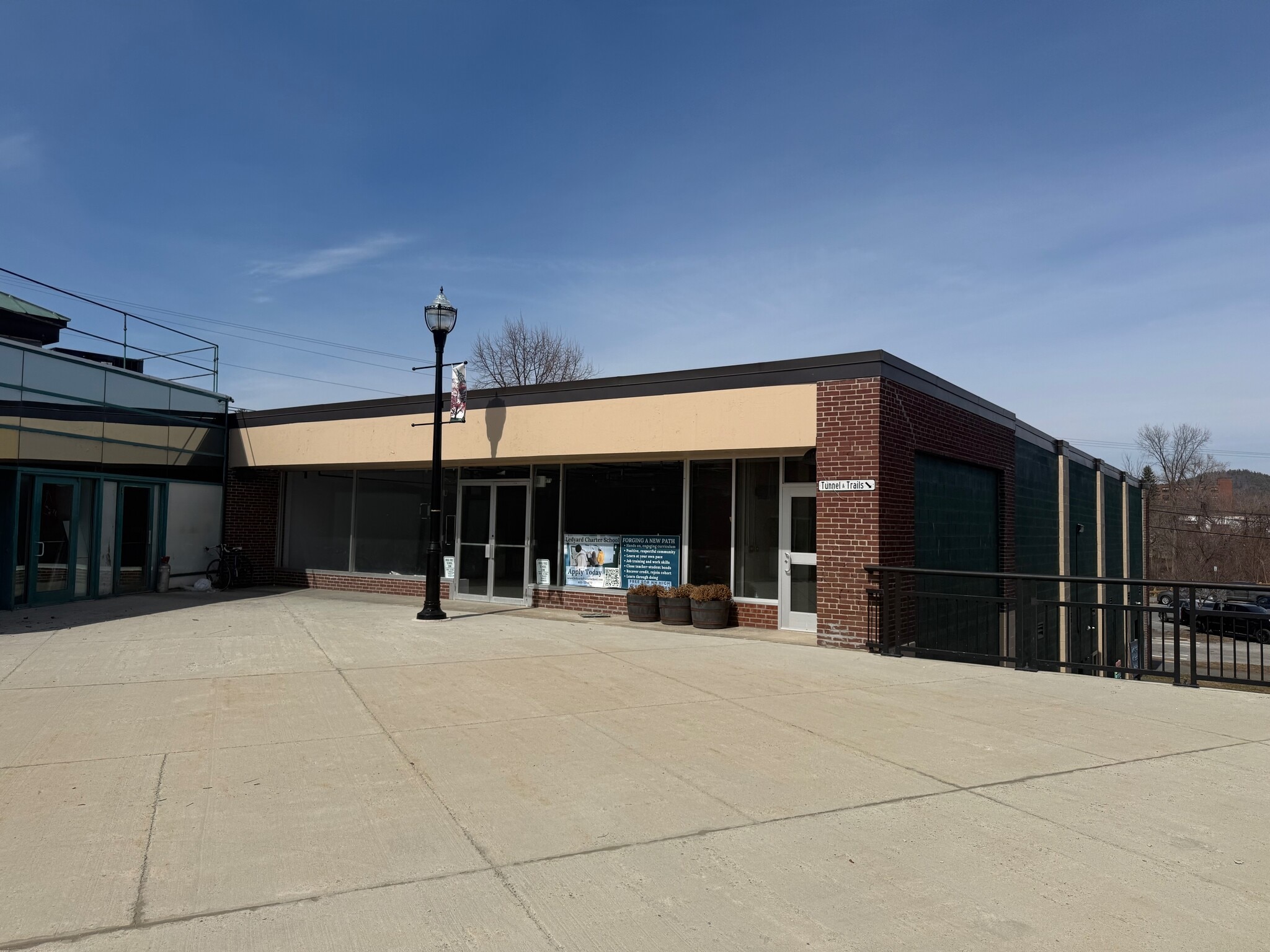 39 Hanover St, Lebanon, NH for lease Primary Photo- Image 1 of 14