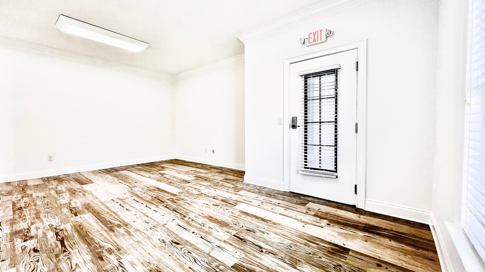 4080 McGinnis Ferry Rd, Alpharetta, GA 30005 - Unité 304 -  - Photo intérieure - Image 2 of 17