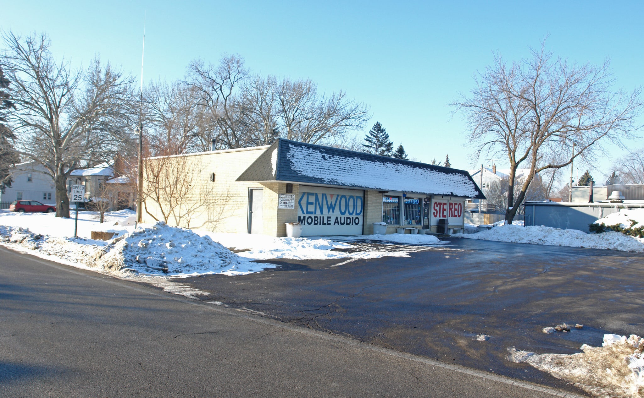 10745 W Grand Ave, Melrose Park, IL for lease Primary Photo- Image 1 of 8