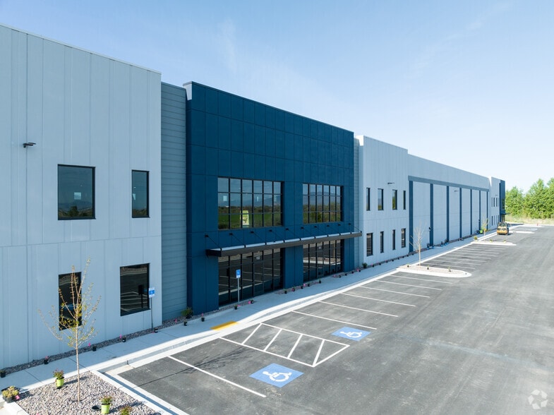 1401 N 300 W, Spanish Fork, UT à vendre - Photo du bâtiment - Image 3 de 8