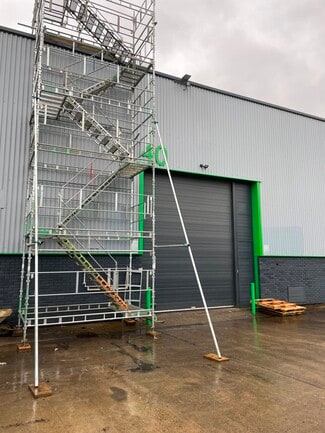 More details for 37-44 Potters Ln, Milton Keynes - Industrial for Lease