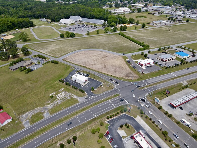 1309 Brentway Ave, Williamston, NC for sale - Aerial - Image 1 of 1