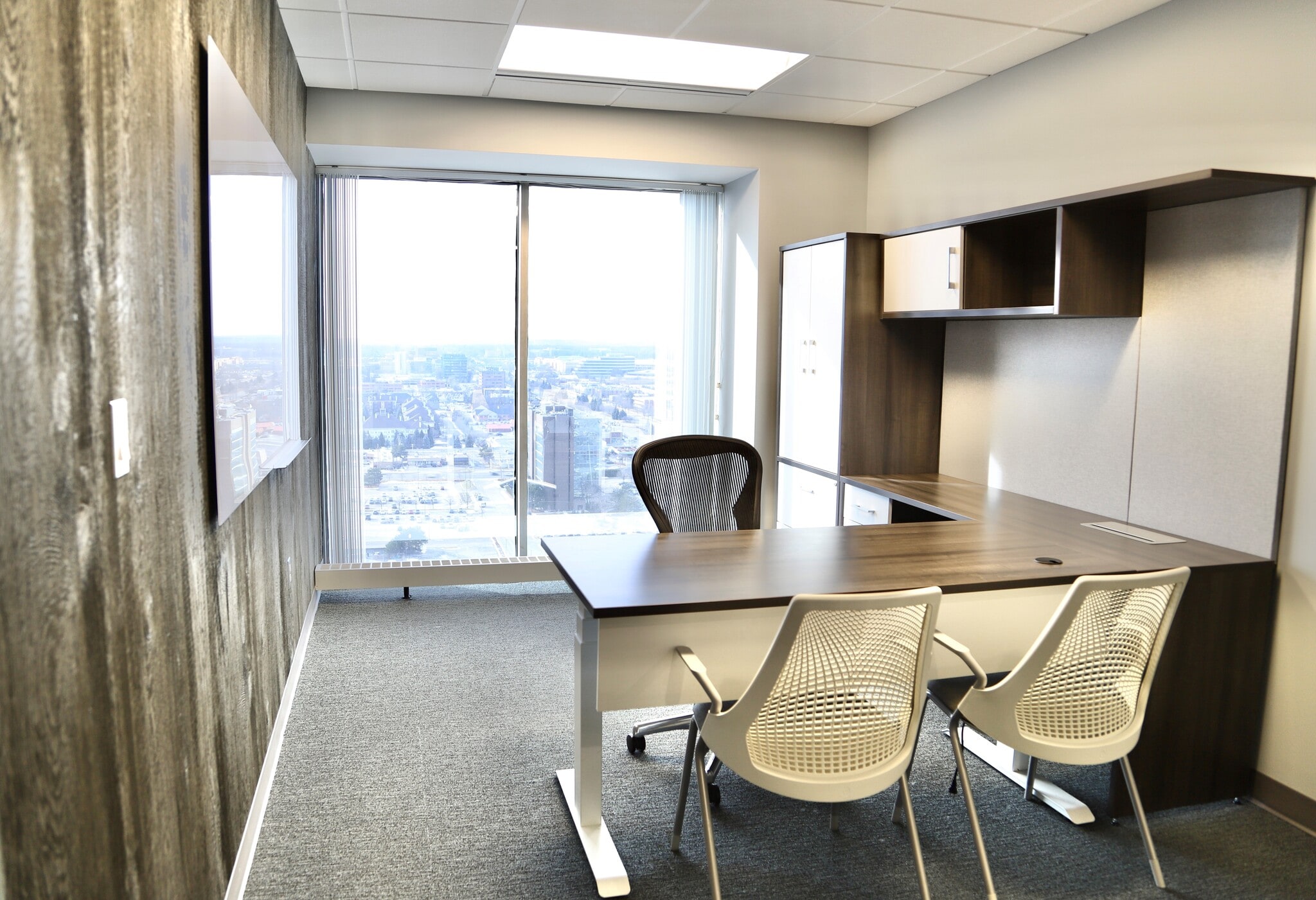 755 W Big Beaver Rd, Troy, MI for lease Interior Photo- Image 1 of 52